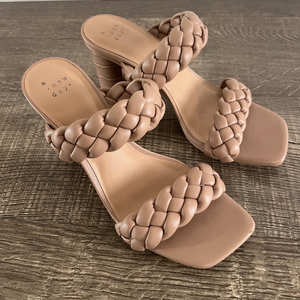 Women's Tan Braided Heeled Sandals